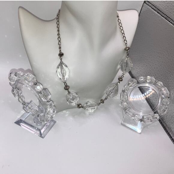 Clear Beaded Crystal Silver-Tone Spacers Necklace & 2 Bracelets Set! - Picture 4 of 13